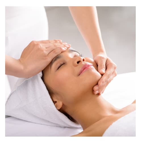 Image - Woman face massage